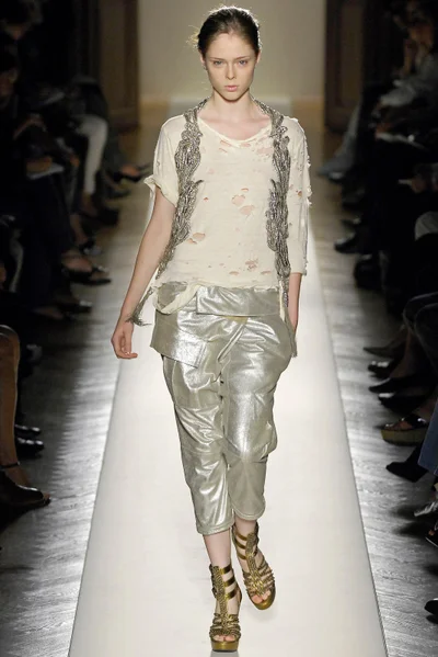 Look 11